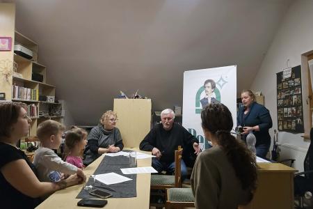 Közös tollal írt történelem: Megszületett Sajóivánka meséje