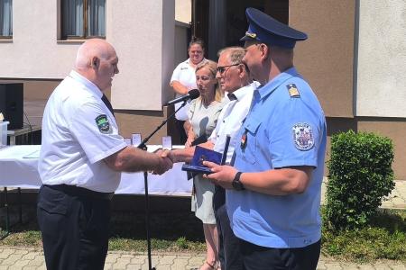 Példaértékű szolgálat és hagyományőrzés